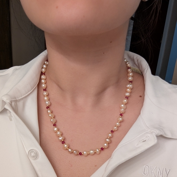 Freshwater Pearl Swarovski Necklace - Picture 9 of 12